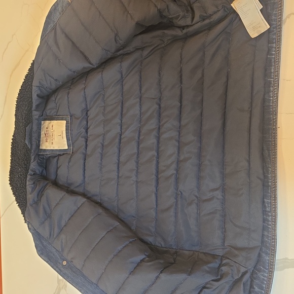 Hollister The Ultimate Down Collection Denim Trucker Jacket Quilted Mens Large - Picture 6 of 8